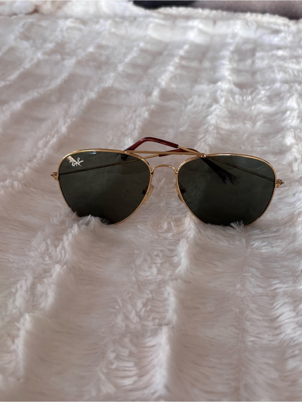 Ray-Ban Gold Aviator Sunglasses with Dark Green